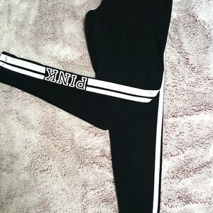 VS PINK Yoga straight leg pants.
